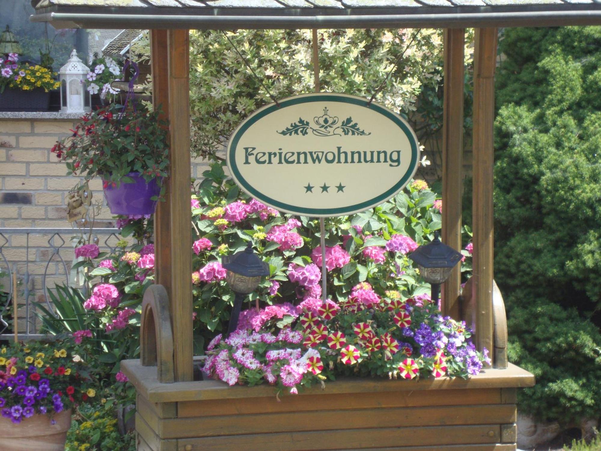 Eifelferienwohnungen "Familie Saxler" Bereborn Exterior photo