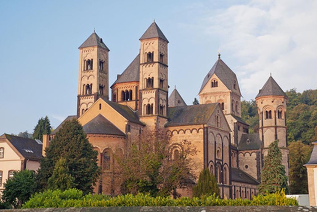 Eifelferienwohnungen "Familie Saxler" Bereborn Exterior photo